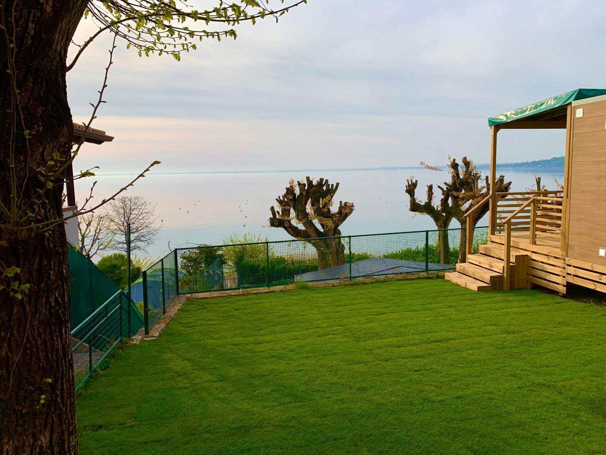 Campeggio Della Colombaia Padenghe sul Garda Bagian luar foto